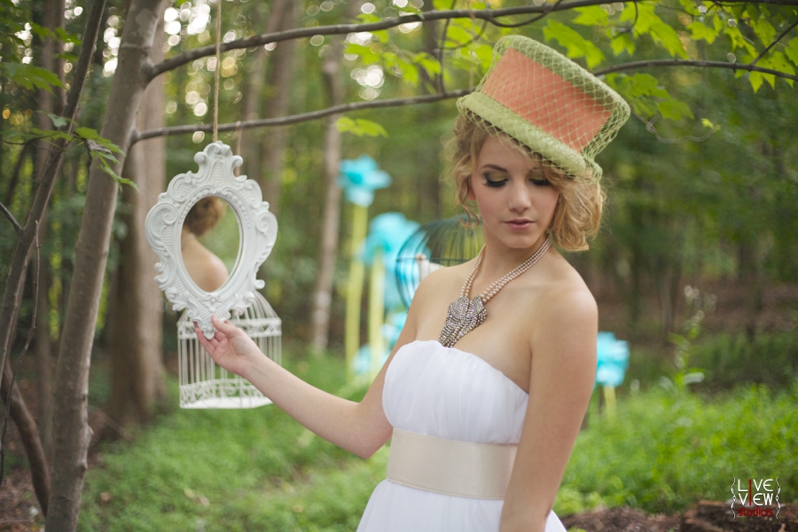 bride wears statement necklace from oh so curio, circus themed wedding photography ideas