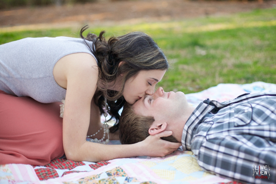 intimate engagement photography, raleigh nc