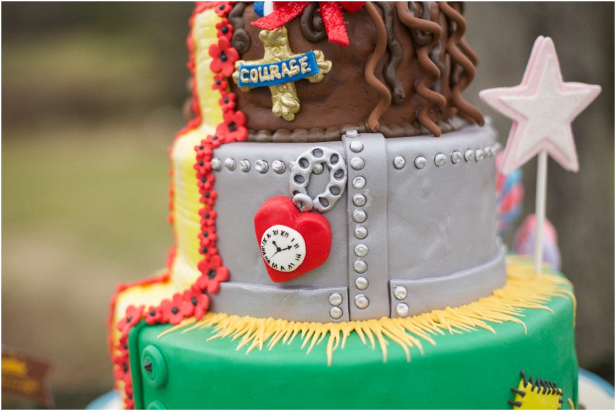 edible art's wizard of oz inspired wedding cake, eclectic wedding photography