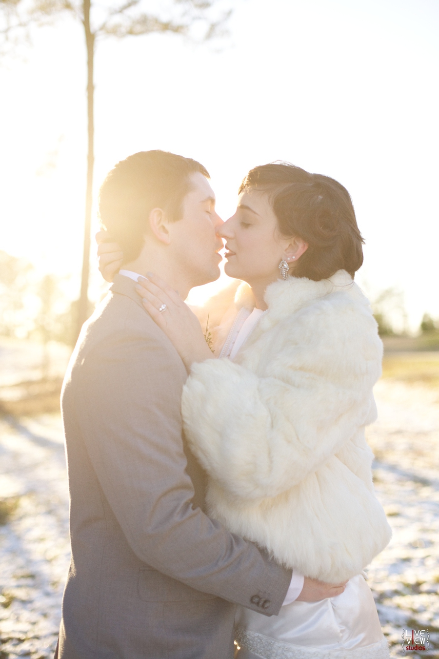 intimate wedding photography, outdoor wedding portraits