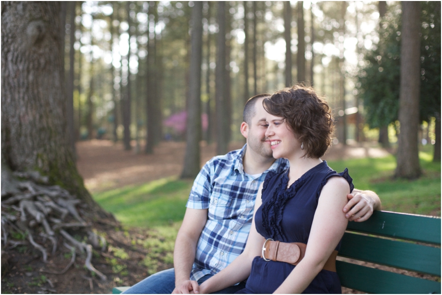 outdoor engagement photography
