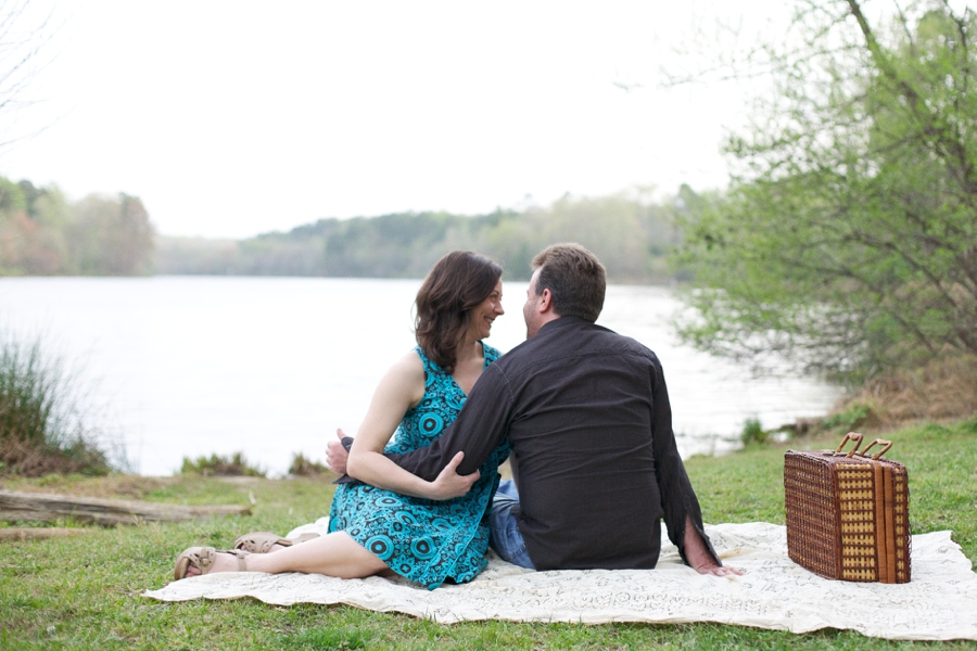 vintage picnic engagement, romantic engagement photography