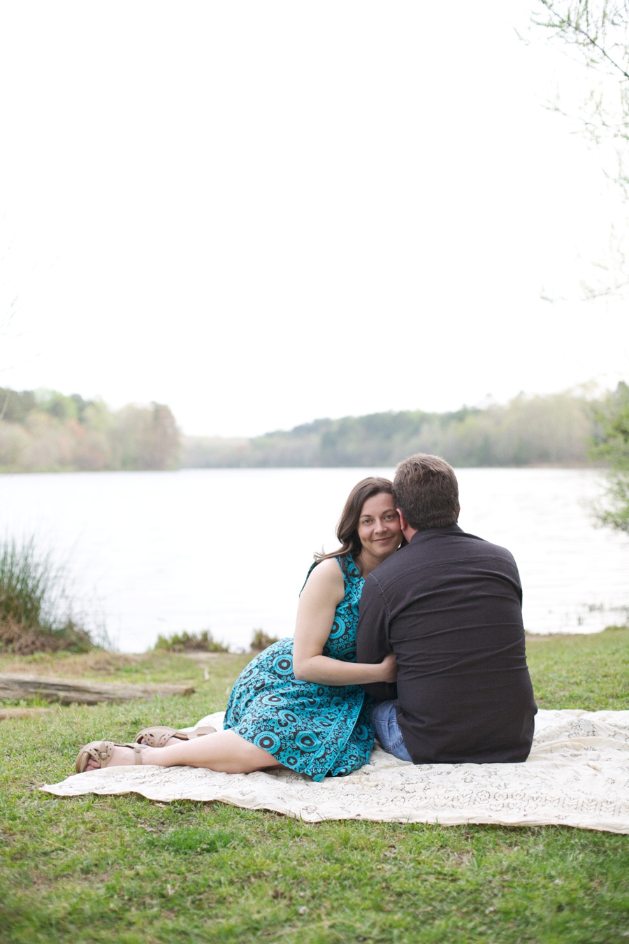 intimate engagement photography