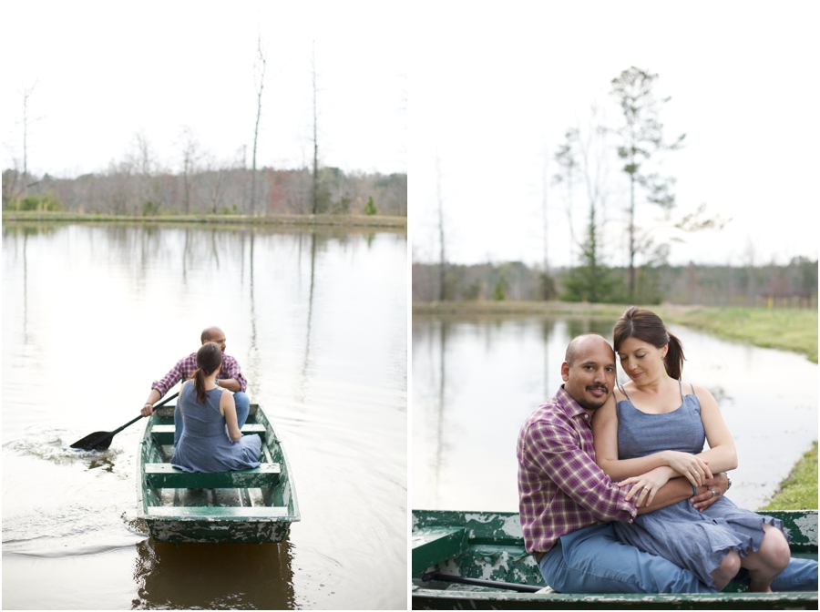 lake engagement photography, romantic couple's portraits