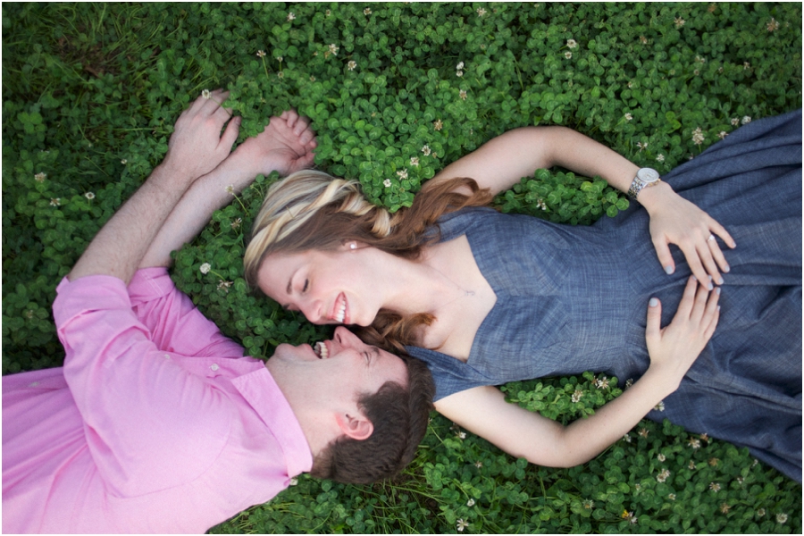 cute engagement portrait poses, romantic spring engagement photography