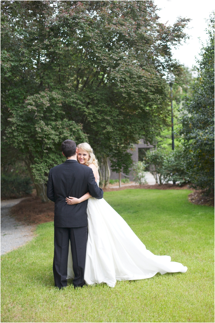garden wedding photography, romantic southern wedding photographers