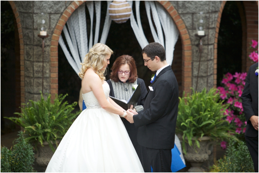 rustic garden wedding photography, southern wedding photographers
