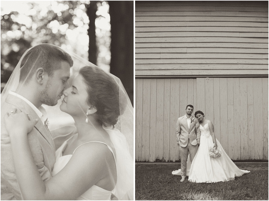 romantic black and white portraits, vintage wedding photography 