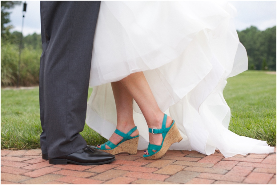 bride wearing teal wedges, southern wedding photography 