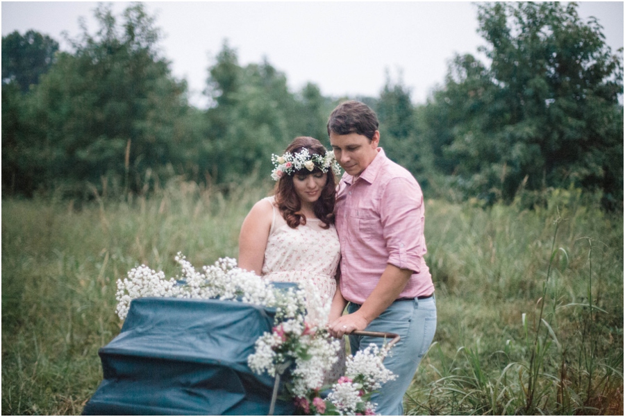 vintage bohemian maternity photography