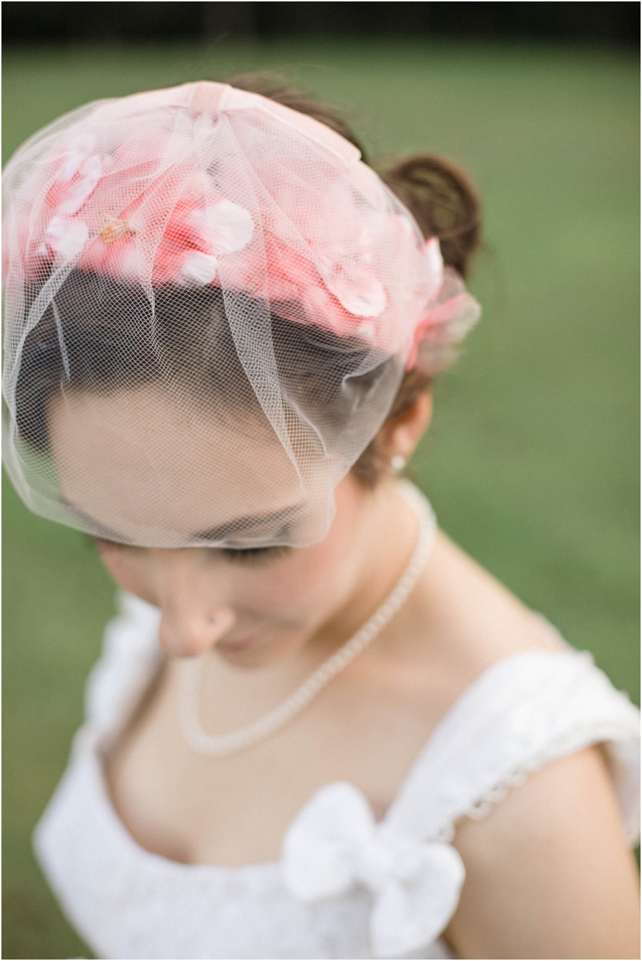 vintage cage veil, vintage bridal photography