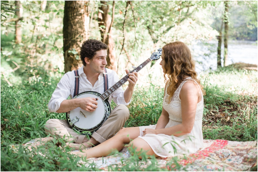 romantic bohemian engagement photography, romantic bohemian picnic