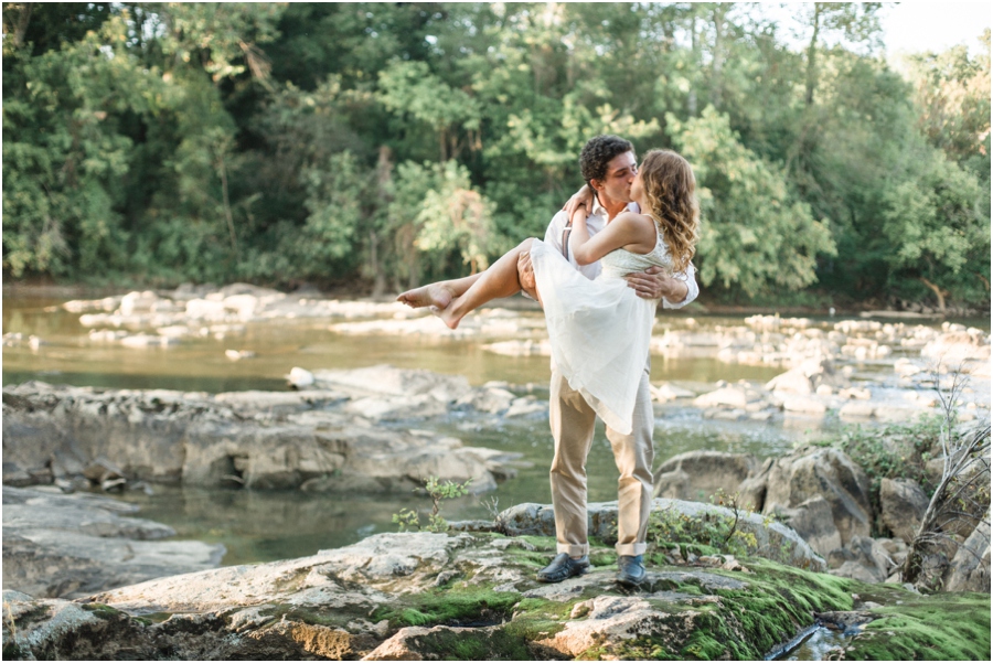 river engagement photography, raleigh nc