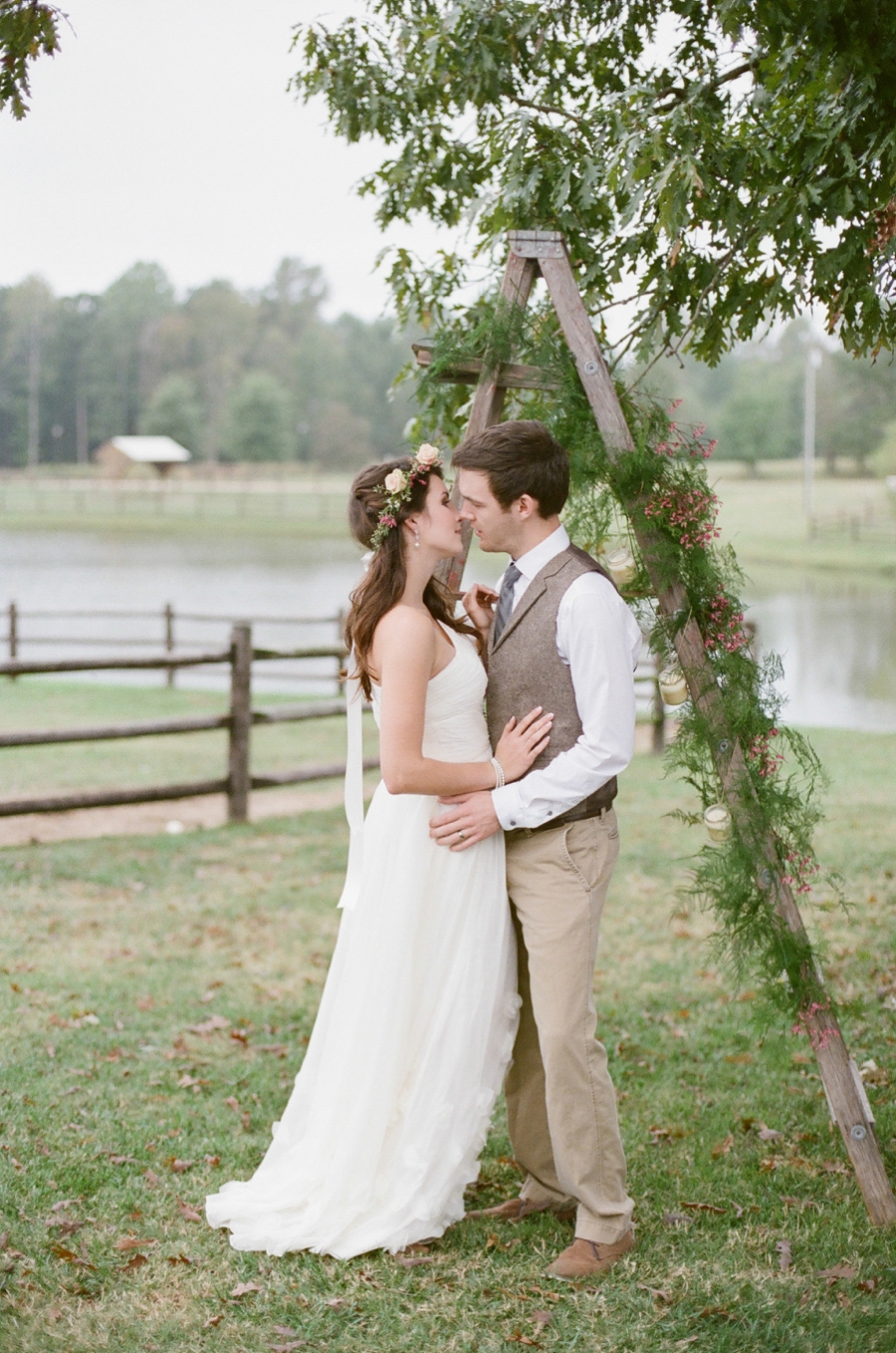 bohemian wedding at Piazza at Portofino NC
