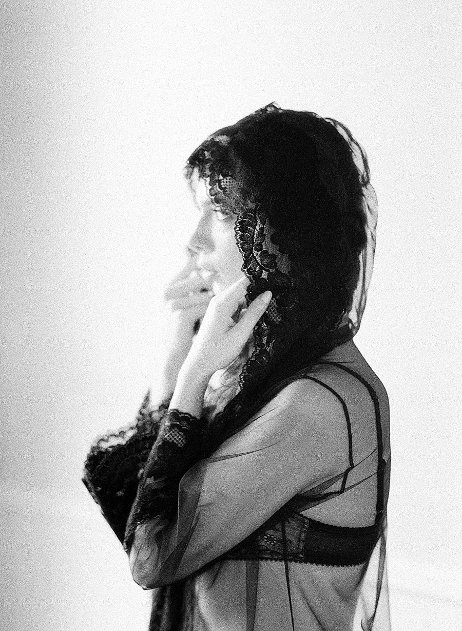 Couples Boudoir Film Photography_0043