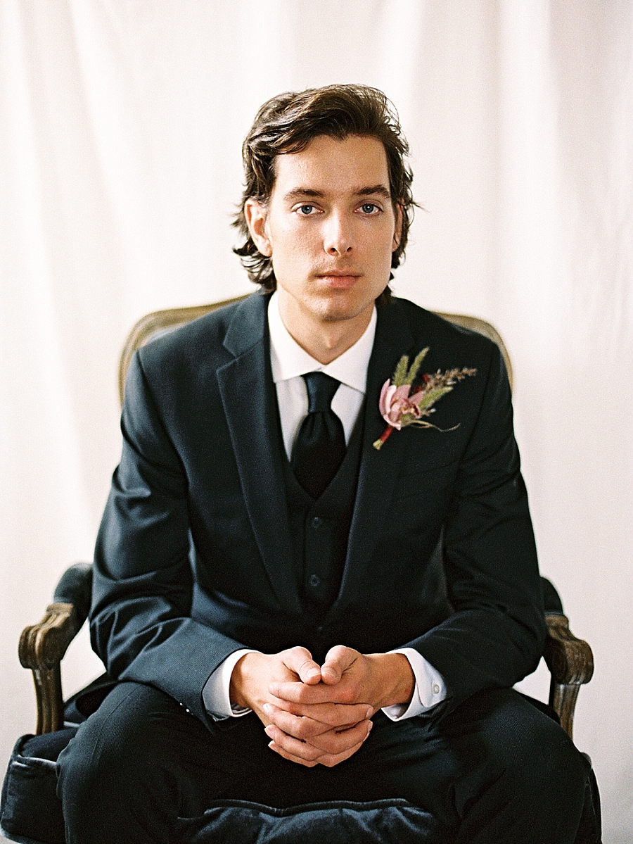 Dark & Moody Wedding Inspiration