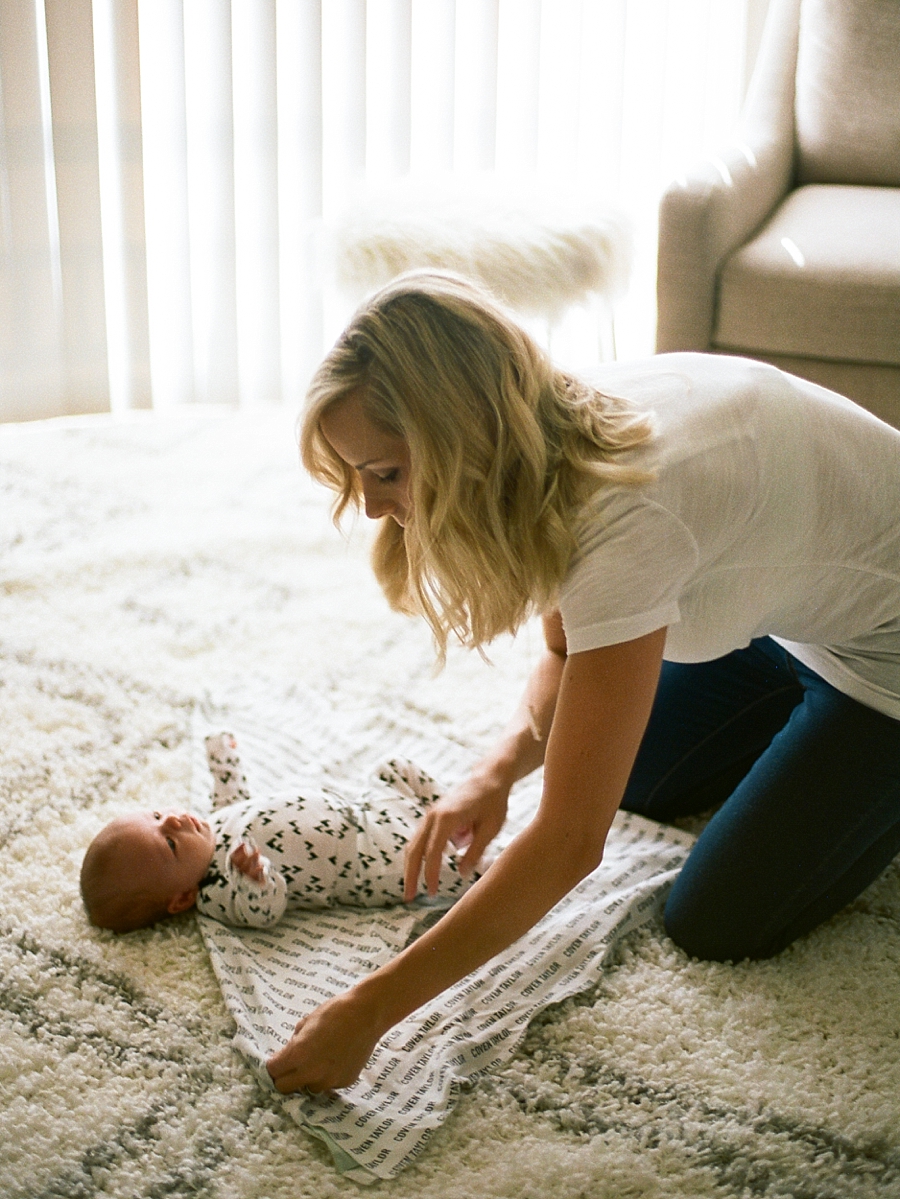 fine-art-film-newborn-photography_0005