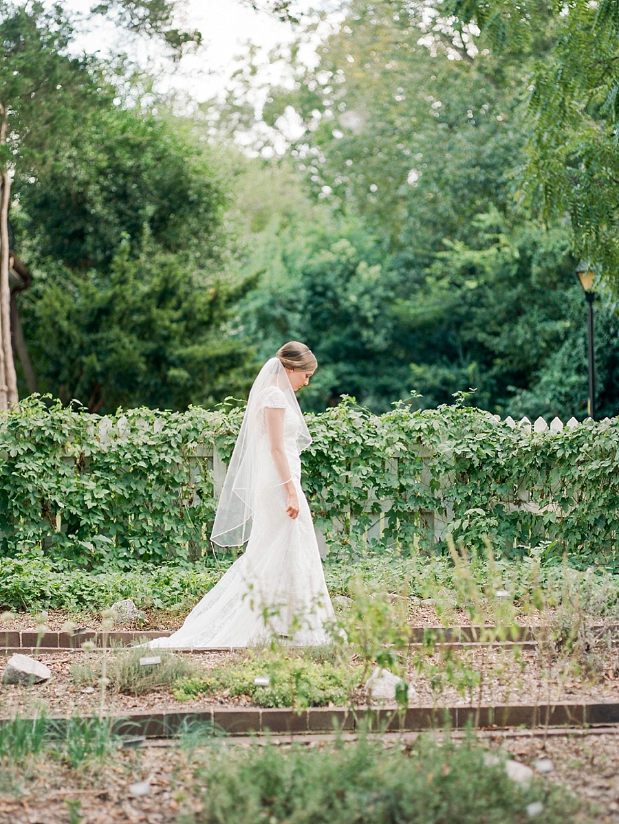 raleigh-fine-art-bridal-portraits_0014