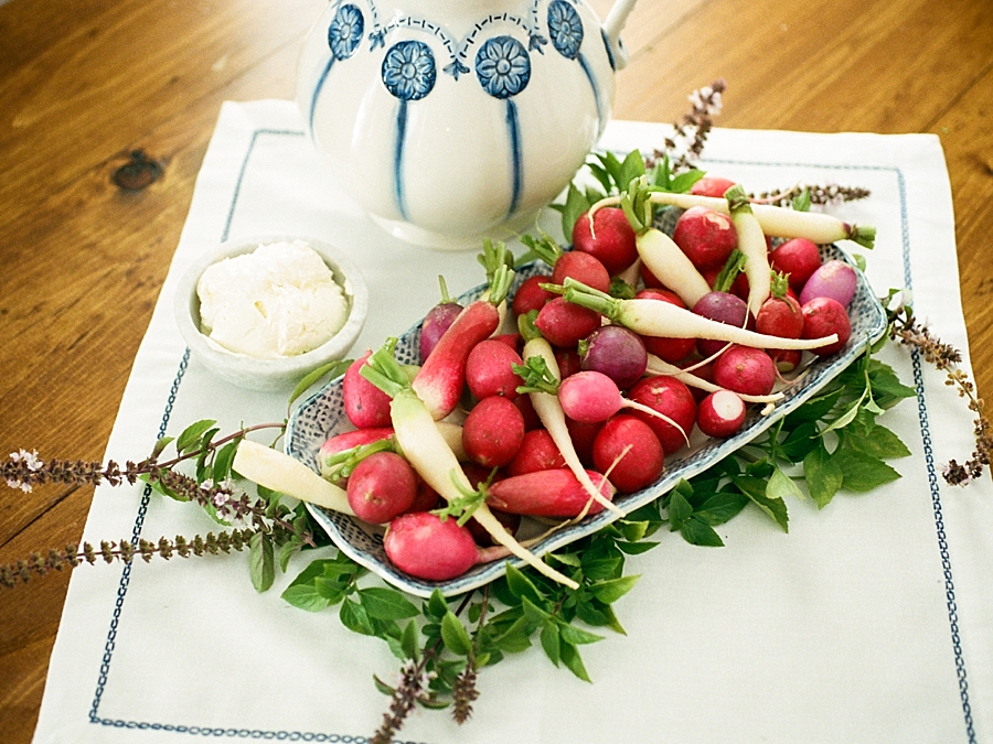 french-elopement-intimate-home-recption-dinner_0019