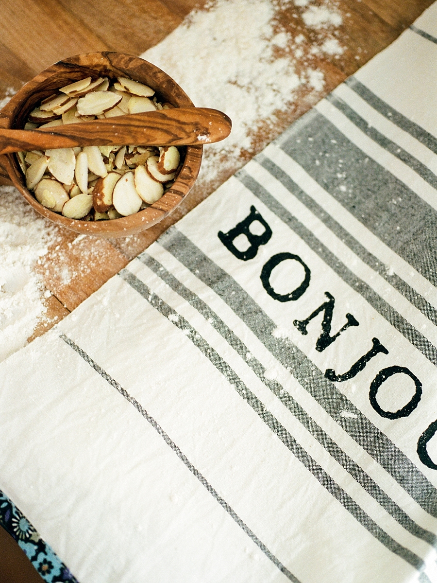 french-elopement-intimate-home-recption-dinner_0024