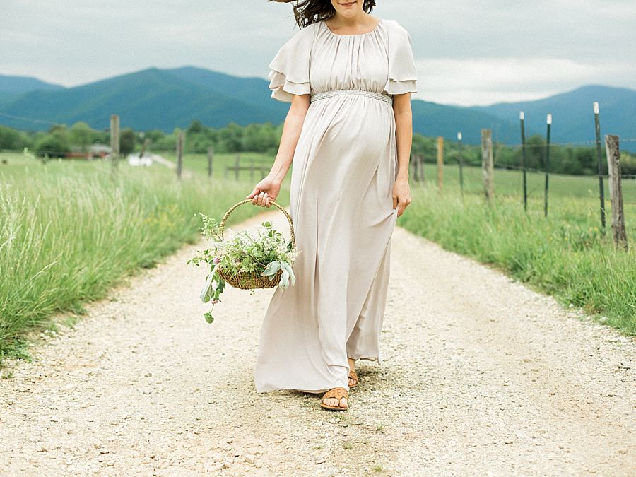 Mountain Maternity Session
